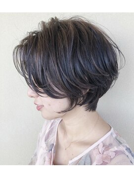 モアナ バイ ヘッドライト 沖縄豊見城店(Moana by HEADLIGHT) Moana豊見城#ハンサムショート#パーマ