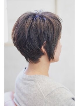 ポルム パプリカ(polum paprika) 大人可愛いナチュラルショート骨格カット30代40代黒髪暗髪