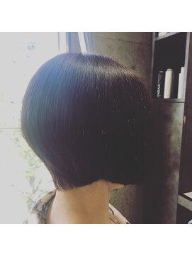 ウィン プレミアムサロン(WIN Premium Salon) ショートボブ