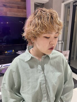 バイブス バイ ケンジ(vibes by KENJE) マッシュウルフ　パーマ