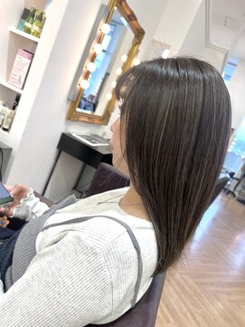 コワファースト させぼ五番街店(COIFF1RST) ハイライトで楽しむグレージュ★