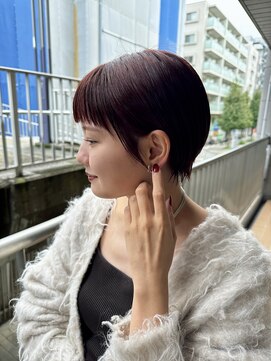 アルカナ(Arcana) オン眉バング×ショートスタイル