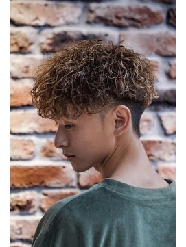 プロショップウェーブ(PRO SHOP WAVE) スペインカール/プードルパーマ/メンズパーマ/ニュアンスパーマ