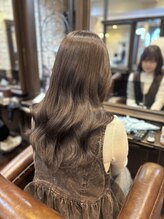 シャル 町田(shalu) ブリーチなしダブルカラー グレージュ