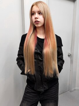 ヴァーディ オモテサンドウ(Vardy omotesando) design/デザインカラー ピンク アヴィリル 海外ヘア