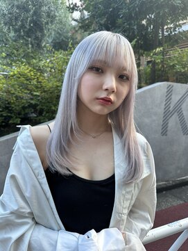 ジーナ 渋谷神南(Zina) ホワイトカラー×レイヤーカット