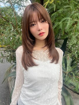 ロイジー(roijir) レイヤーカット×グレージュ