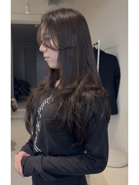 アーバン(URBAN.) ブリーチなしラベンダーグレージュ×ザクザクくびれレイヤー