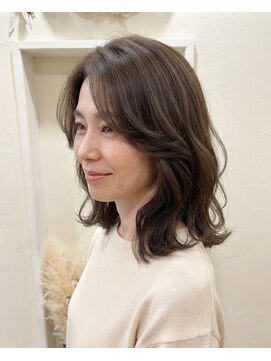 ヘアーサロンブランコ(hair salon blanco) 大人可愛いレイヤーミディアム