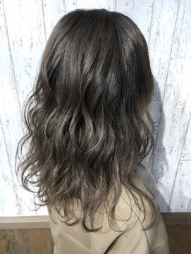 アンク クロス 関内店 アッシュグレージュグラデーション　【mifuyu】