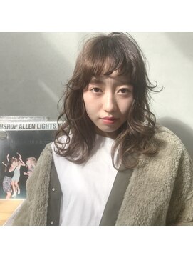 オーダーワン(OORDER1) 透明感たっぷりなシナモンベージュ♪