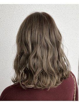 ステイシー(STACY) STACY ミルキーベージュxグレージュxグラデーション