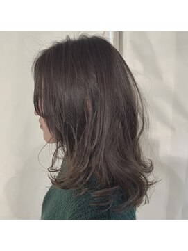 クイントネオリーブ 自由が丘正面口店(quint:neolive) ラベンダーグレージュ