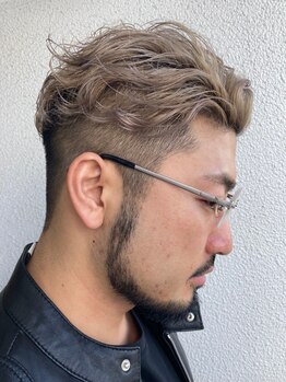 《似合わせ眉カット500円！》顔のバランスに合わせた眉カットでヘアと一緒に印象チェンジ！