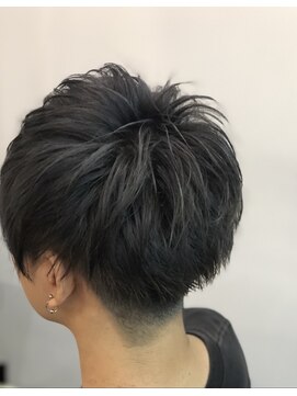 アラ サッポロオオドオリ(ala) 《alaメンズ》カリアゲ×ブラック