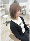 マロンベージュ
