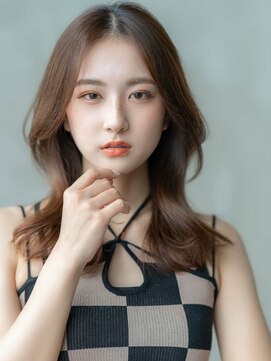 イオ 本厚木(io) 韓国レイヤーくびれ似合わせカットイメチェンフルバンク小顔