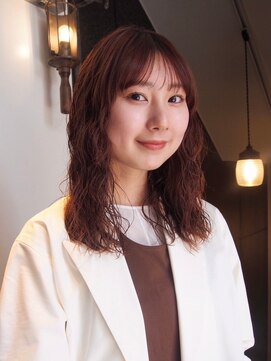 テテ ニコ(tete nico) 人気のゆるふわロングパーマ〇