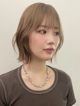 サンク 原宿 表参道(cinq) ダブルカラーナチュラルボブ長めボブ前髪ありレイヤーボブ韓国