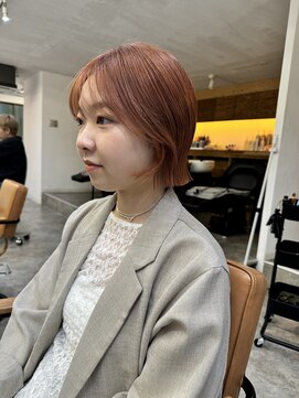 ネルケ 立川(nelke) 切りっぱなしボブ/小顔レイヤー/ベージュカラー