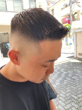 エフエム 明大前(FM) バーバー　刈り上げショート/メンズ/フェードカット
