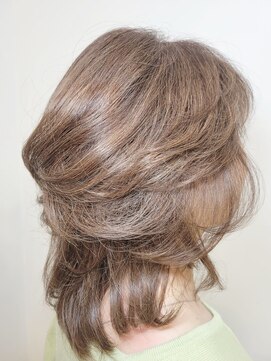 松本平太郎美容室 国立店 セミディハイレイヤー×パーマ×ハイライト/30代40代50代60代