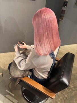 ソル ヘアー デザイン(SOL HAIR DESIGN) ホワイトピンク