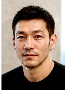 にもう ブルーカラー　波打ちパーマ　韓流ヘア　MS１6