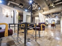 スチャステニィーバイルミ 日ノ出町店(Stastny by Lumi)
