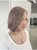 ボブレイヤーカットヘーゼルブラウンブリーチ＆ダブルカラー横浜