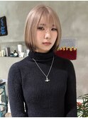 切りっぱなしボブ×ミルクティーベージュ20代30代エンドカラー