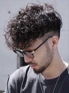 フィフス 大分(fifth) 大分外国人風つよめスペインカールメンズカットフリンジカット