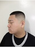 ボウズフェードバズカット