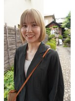 ディスイズアペン(This is a pen.) 地毛からつくる、柔らかブロンドボブ