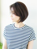 《AFLOATディル裕二朗》ボリューム&毛流れ引き出すショートボブ