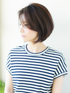 アフロート ディル(AFLOAT D'L) 《AFLOATディル裕二朗》ボリューム&毛流れ引き出すショートボブ