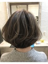 フィックスヘアー なんば(FIX-hair)&nbsp;大人ゆるふわボブ/ボブショート/グレージュアッシュ