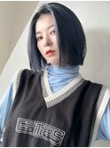 ネイビーボブ_アースカラーくびれヘアツートンカラー_ba363582