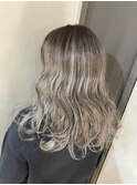グレージュハイライト