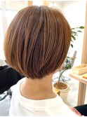 ショートボブ