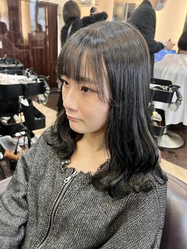 キャラ 池袋本店(CHARA) 大人っぽいインナーカラー【グレージュカラー/インナーカラー】