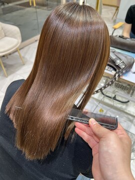 ゼスト フィーノ(ZEST fino) 【大宅種乃】髪質改善トリートメントでサラ艶髪！！