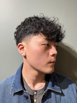 スタンドバーバー 柏(STAND BARBER) ニュアンスパーマ/スペインカール/スパイキーショート/柏