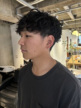 ダンボ(DUMBO) 【yosuke】スパイラルパーマ/メンズパーマ/メンズカット