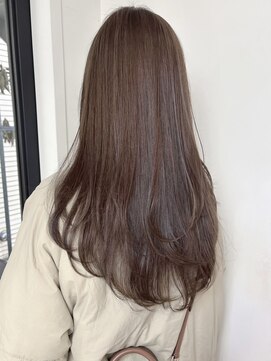 ローネス(LONESS) ブラウンベージュ レイヤーカット 透明感カラー