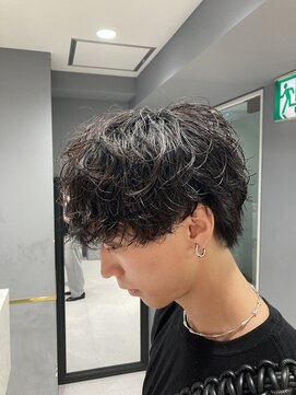 アレス バイ シカ 神戸三宮元町店(ALLES by Cica) 緩めのシャドウパーマ