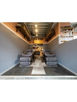 初回・白髪染め・ファッションカラー[リタッチ(根元染め)]が1980円～♪毎月通いやすいお手頃価格♪