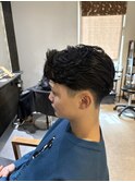 フェザーパーマ　シャドウパーマ　ホワイトメッシュ　八王子