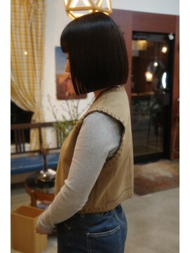 チャプター 問屋町(chapter) 髪質改善トリートメントミニボブヘイリーボブ切りっぱなしボブ