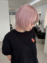 ゼロ 静岡(ZERO)&nbsp;レイヤーカット×ブロンドに色落ちするペールピンク